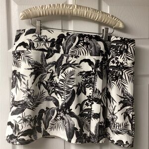 Tommy Bahama Skort -Size XL